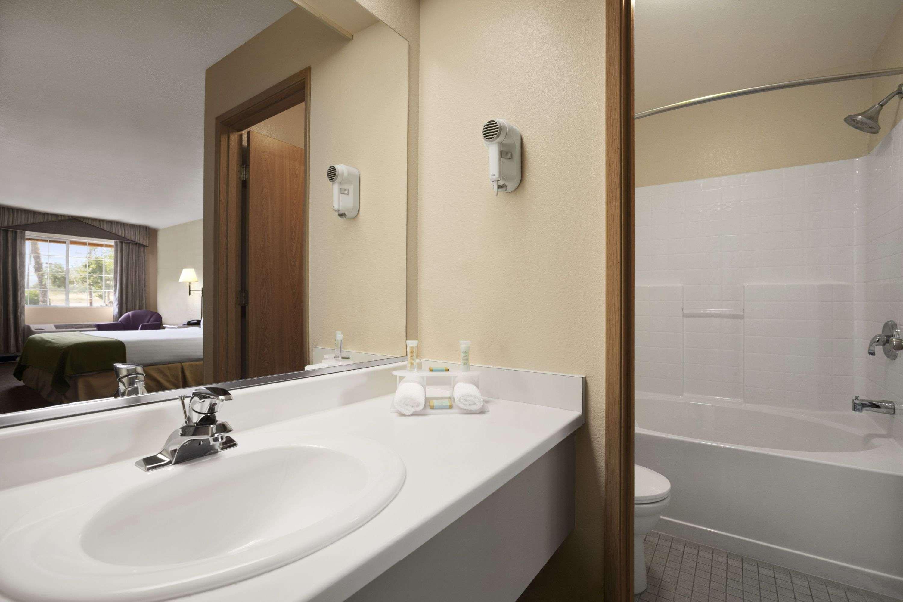Surestay Hotel By Best Western Ukiah Εξωτερικό φωτογραφία